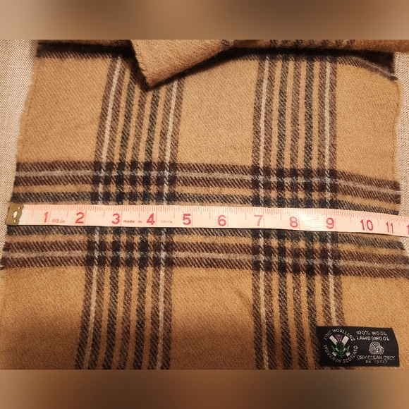 Fine Woollens Beige & Brown Plaid Lambs Wool Scarf Made In Scotland Unisex - Picture 9 of 9